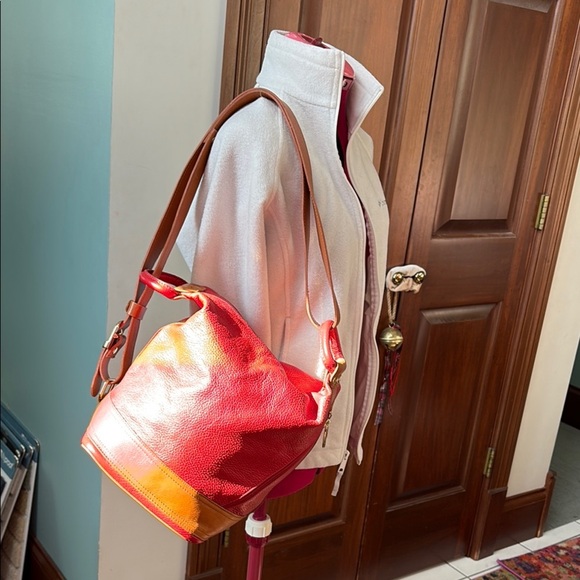 Valentina Backpack Shoulder bag sling back Italian leather Red/ Brown - Picture 3 of 14